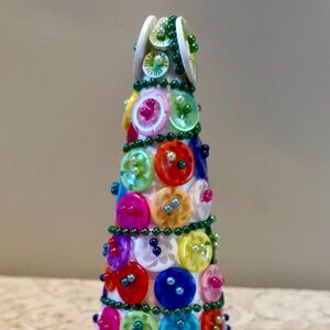 BUTTON TREE - 7.5"